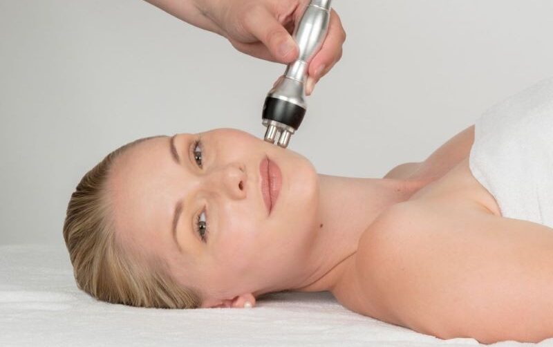 Solving Cilacap's Skin Concerns with Premium Care at Diyah Salon